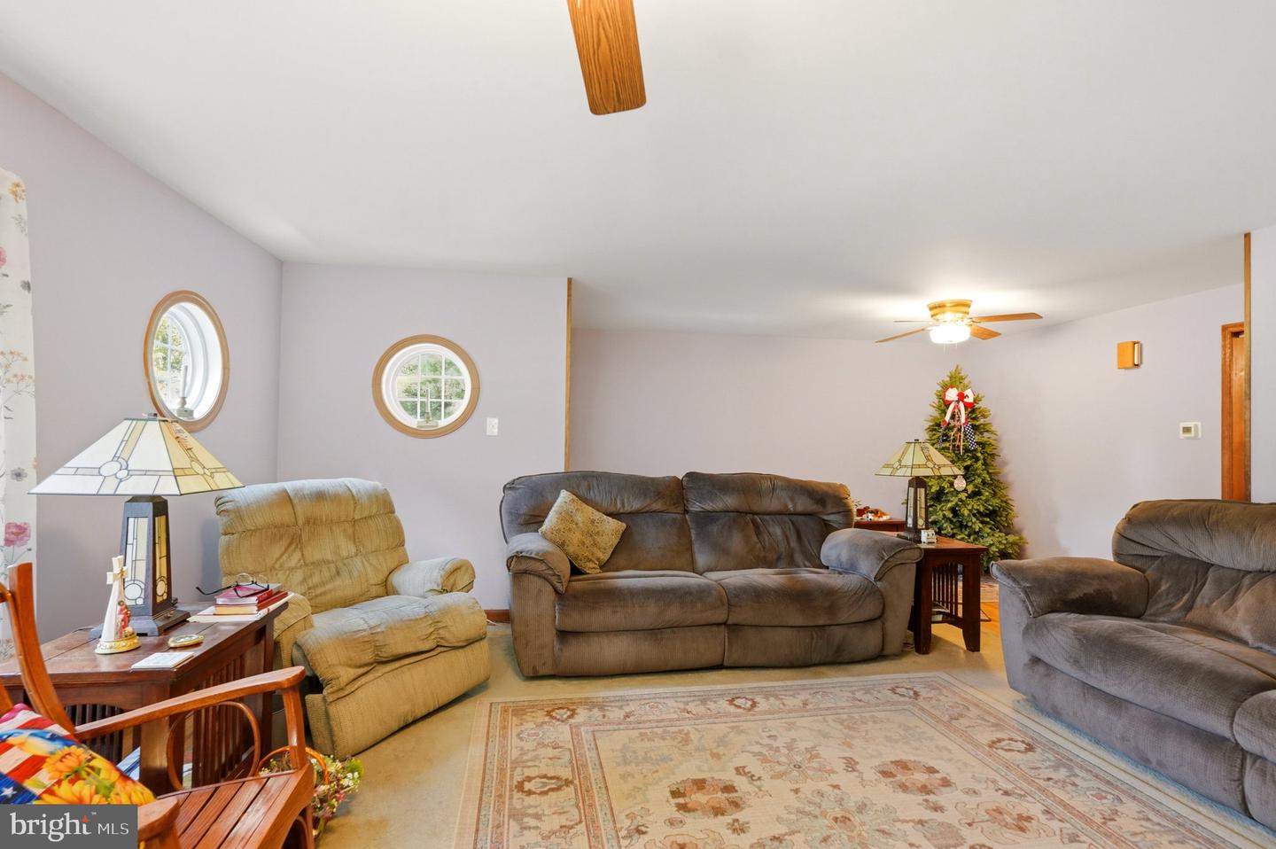 33 Burns Rd Property Photo 6