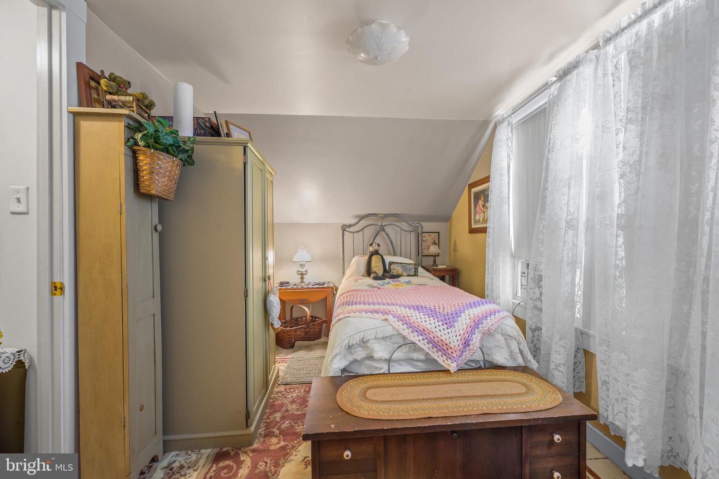 147 Main St Property Photo 15