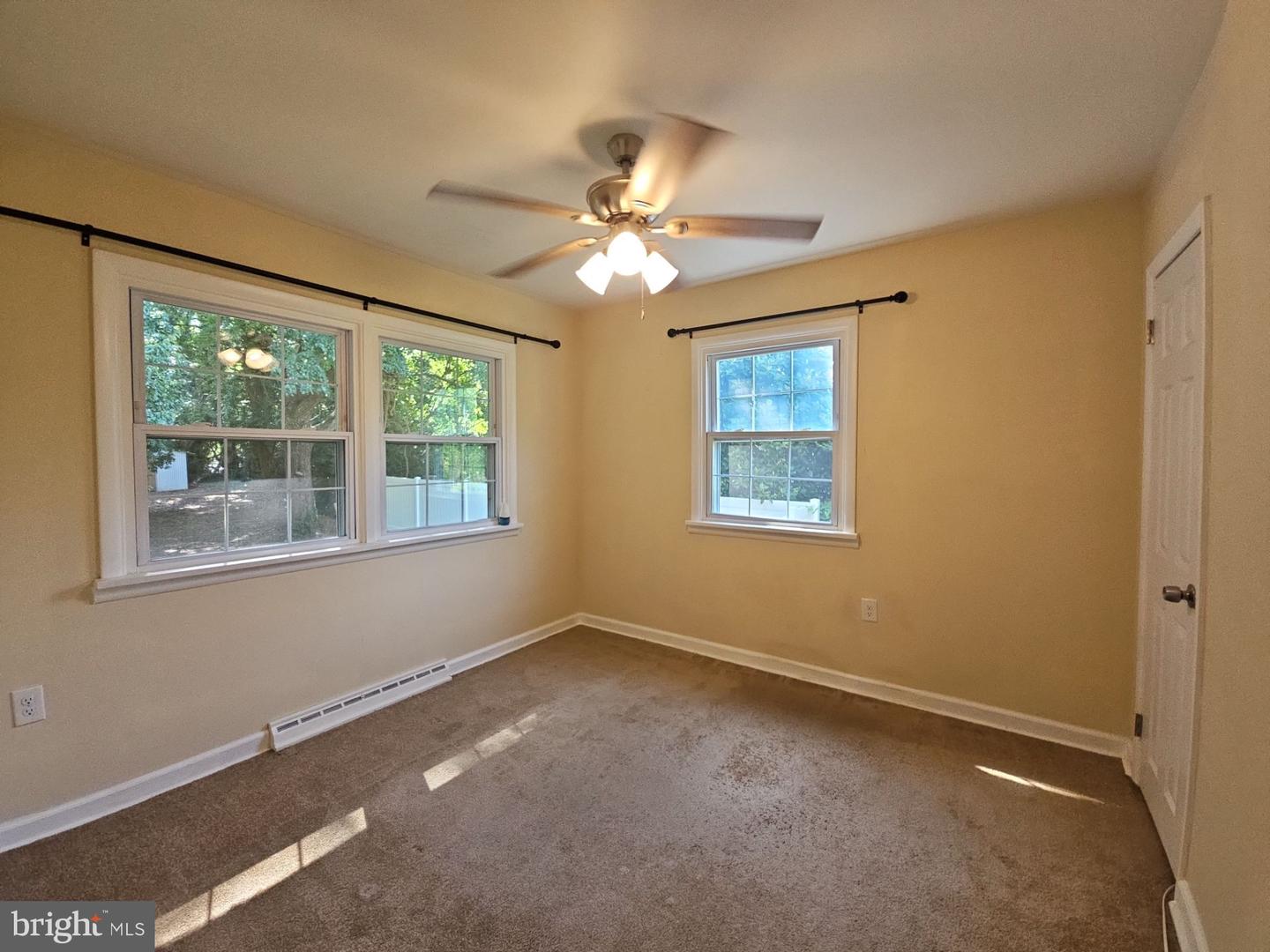 41 N Park Dr Property Photo 15