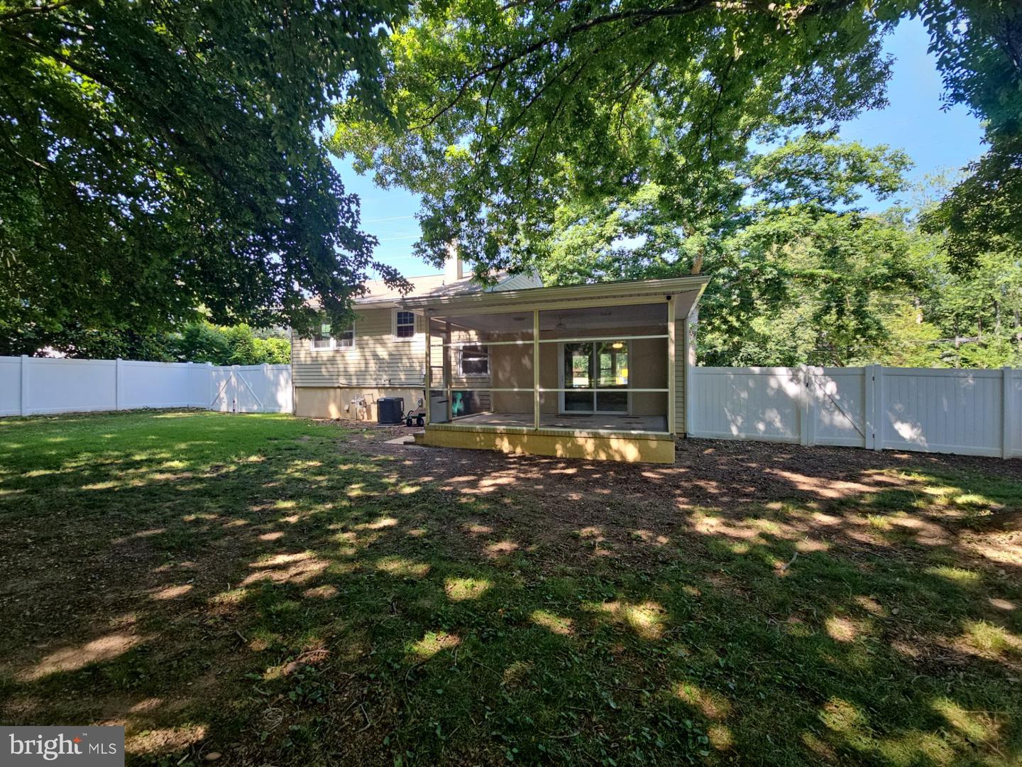 41 N Park Dr Property Photo 26