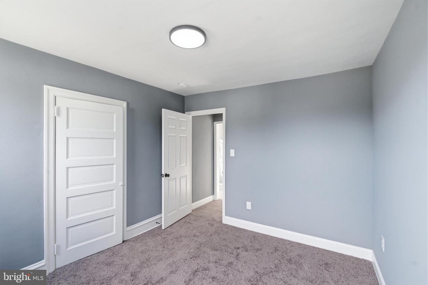 1654 Main Property Photo 17