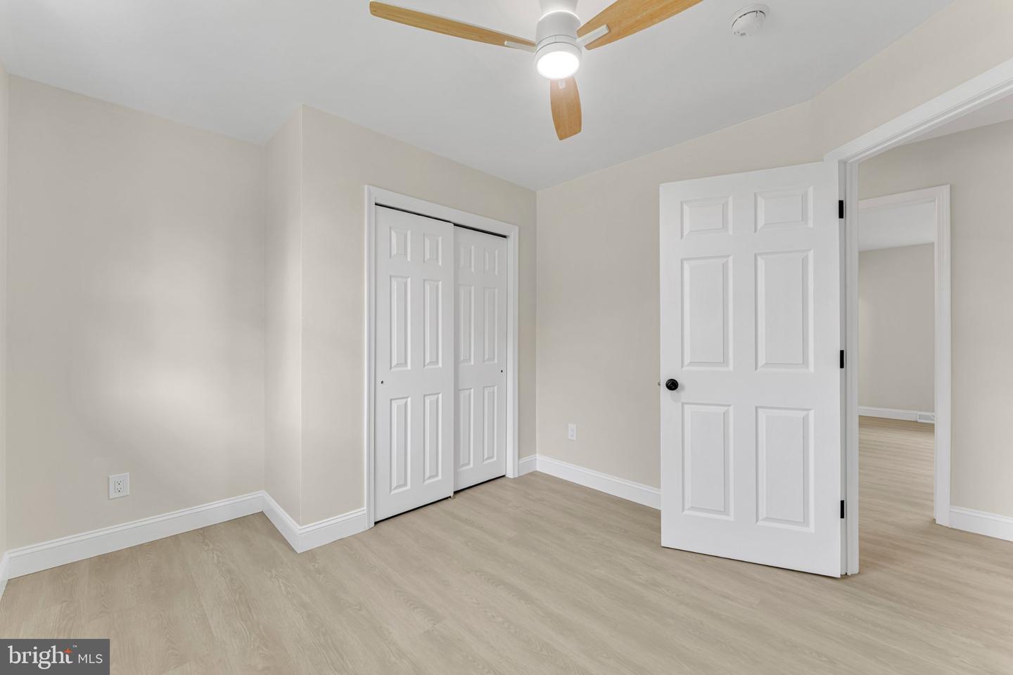 1869 Monarch Ln Property Photo 29