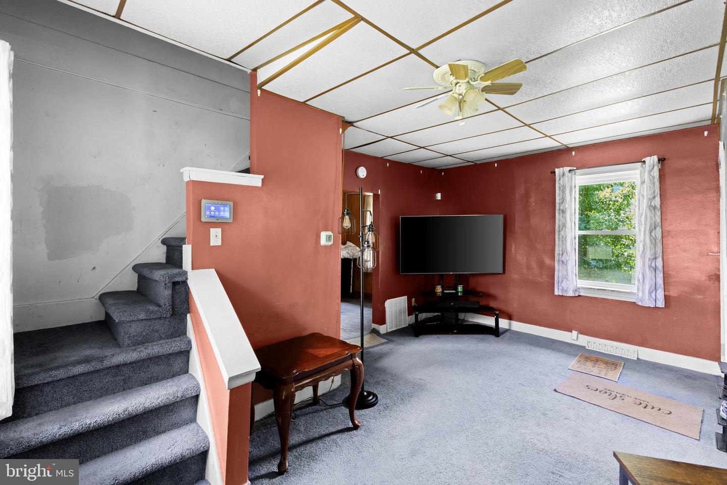 5 Madison Ave Property Photo 17