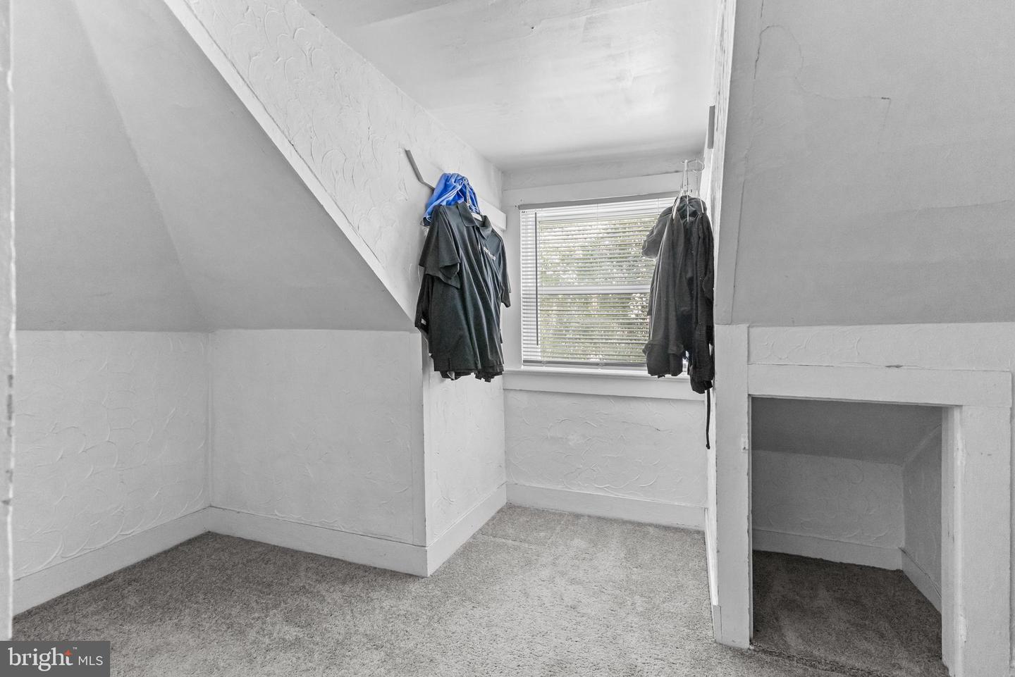 5 Madison Ave Property Photo 19