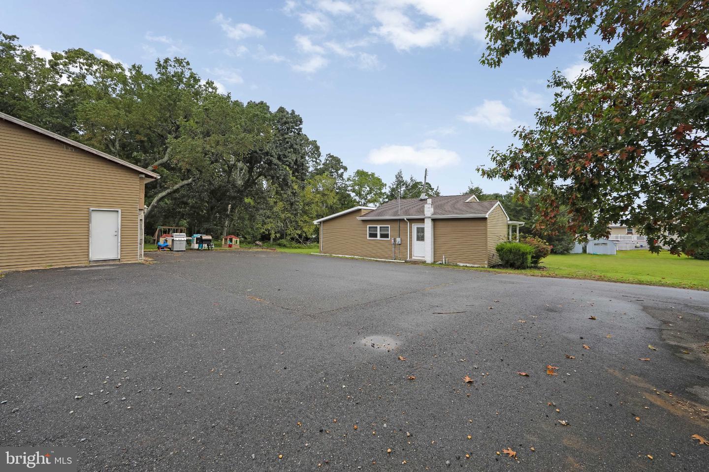 143 Weber Road Property Photo 23
