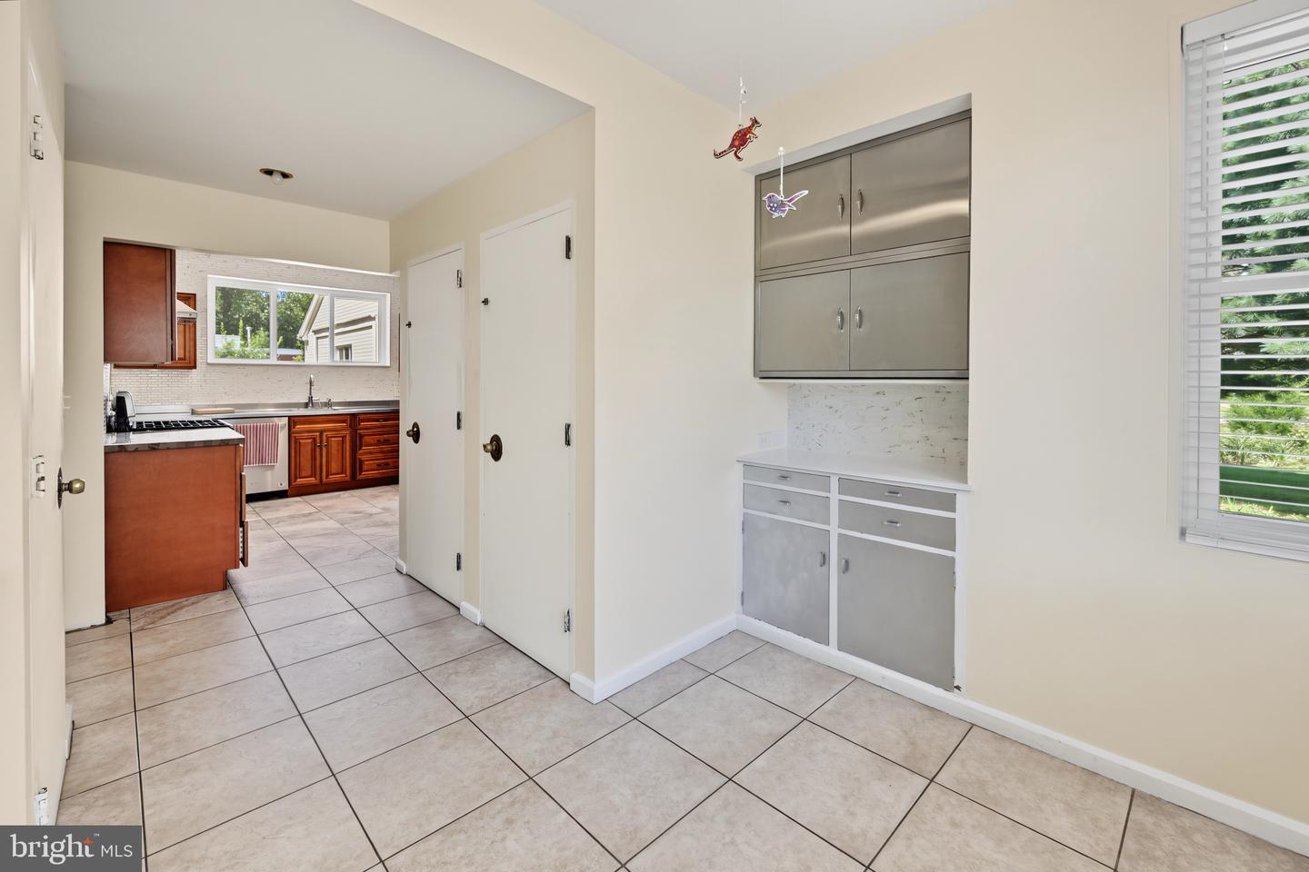 2245 E Landis Ave Property Photo 24