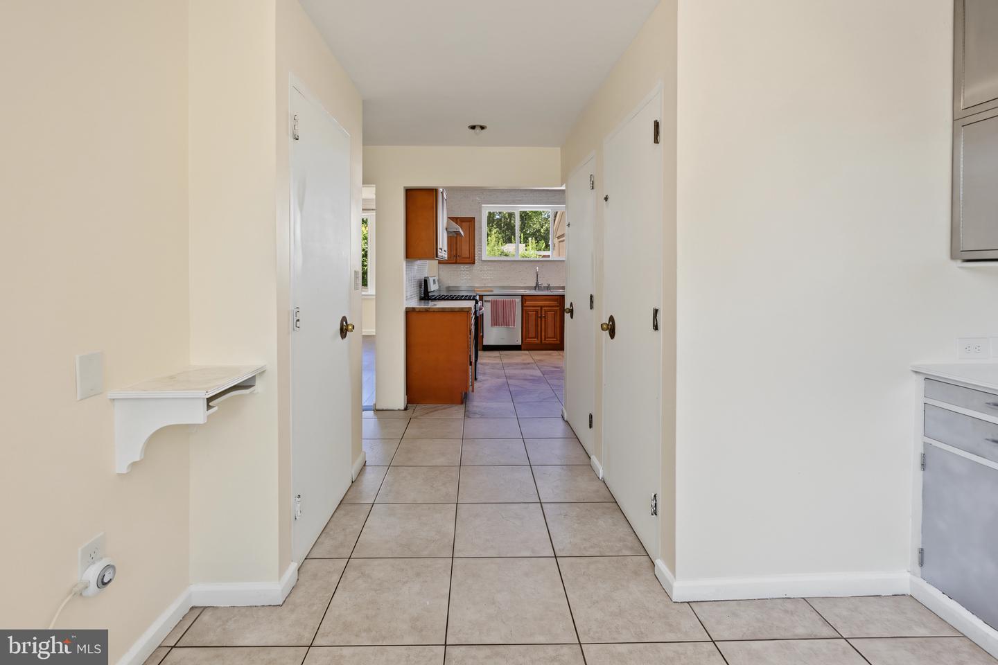 2245 E Landis Ave Property Photo 25
