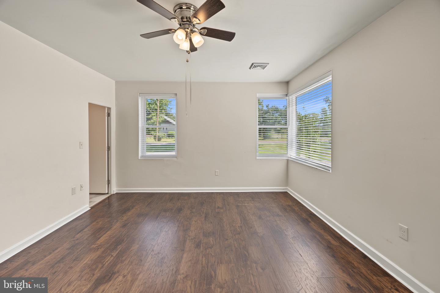 2245 E Landis Ave Property Photo 55