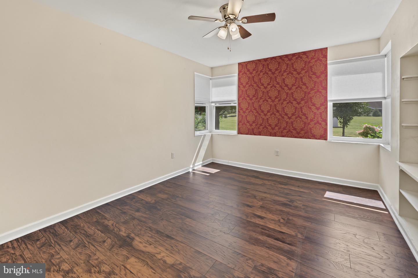 2245 E Landis Ave Property Photo 64