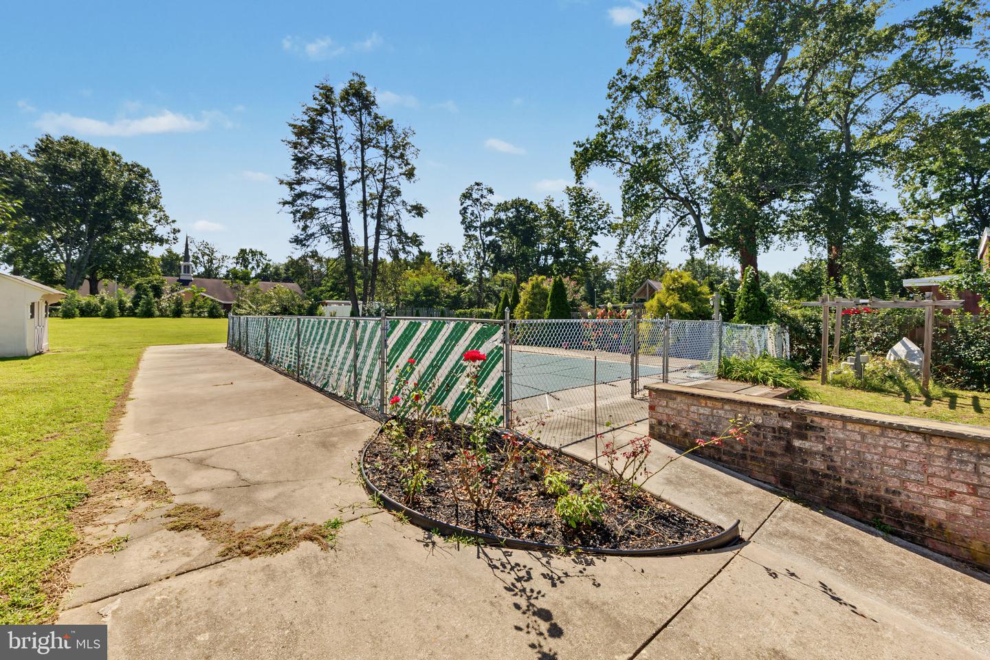 2245 E Landis Ave Property Photo 81