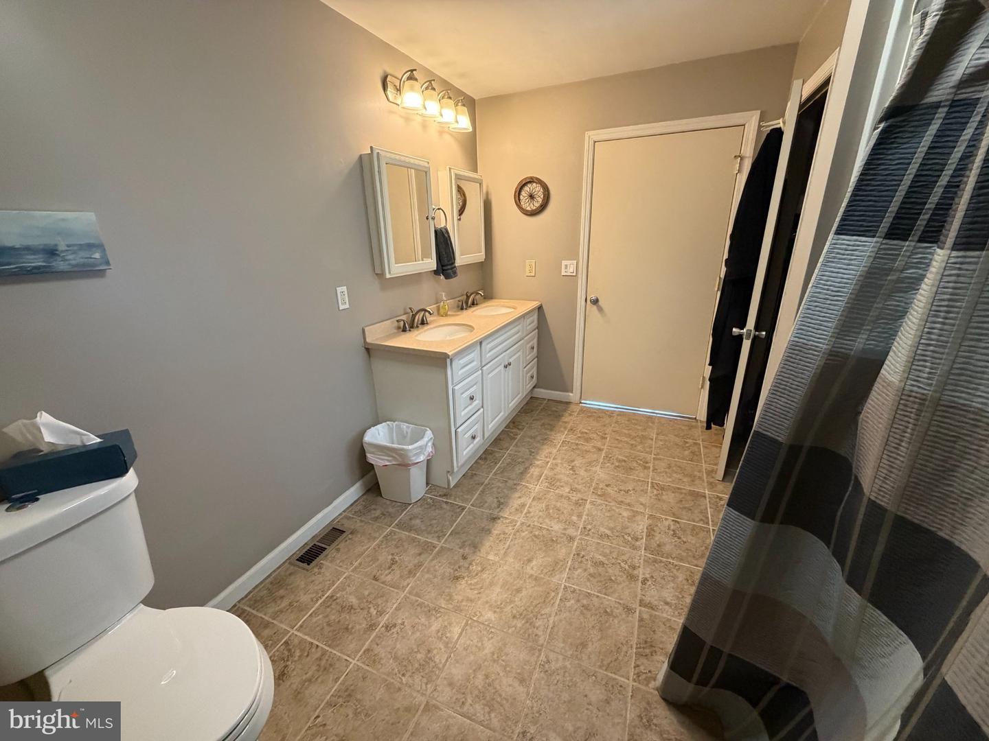 629 Sheridan Ave Property Photo 14