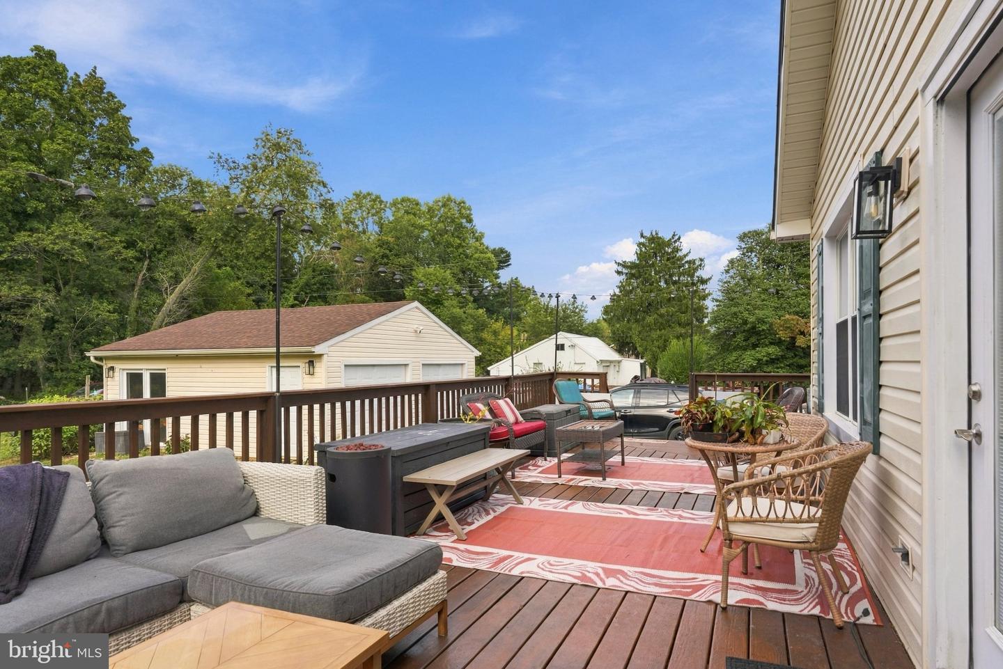 176 Landis Ave Property Photo 8