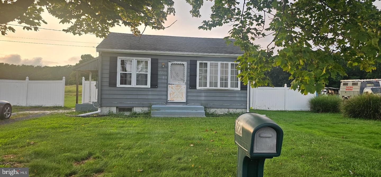 322 Fairton Gouldtown Rd Property Photo 1