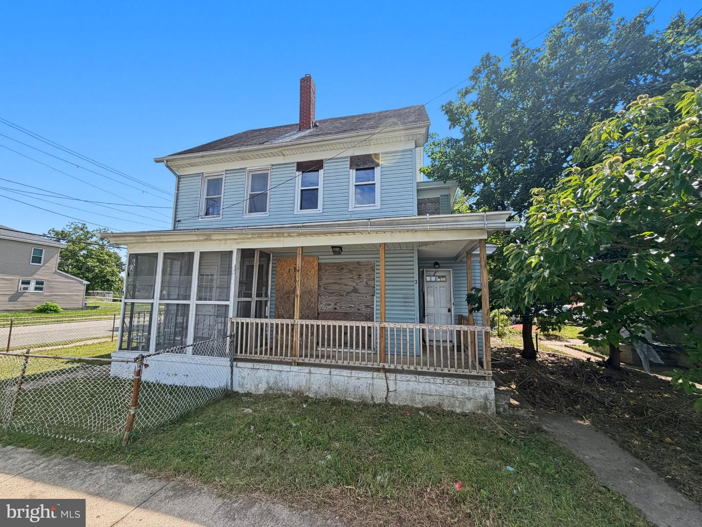 3 W Mcneal St Property Photo 1