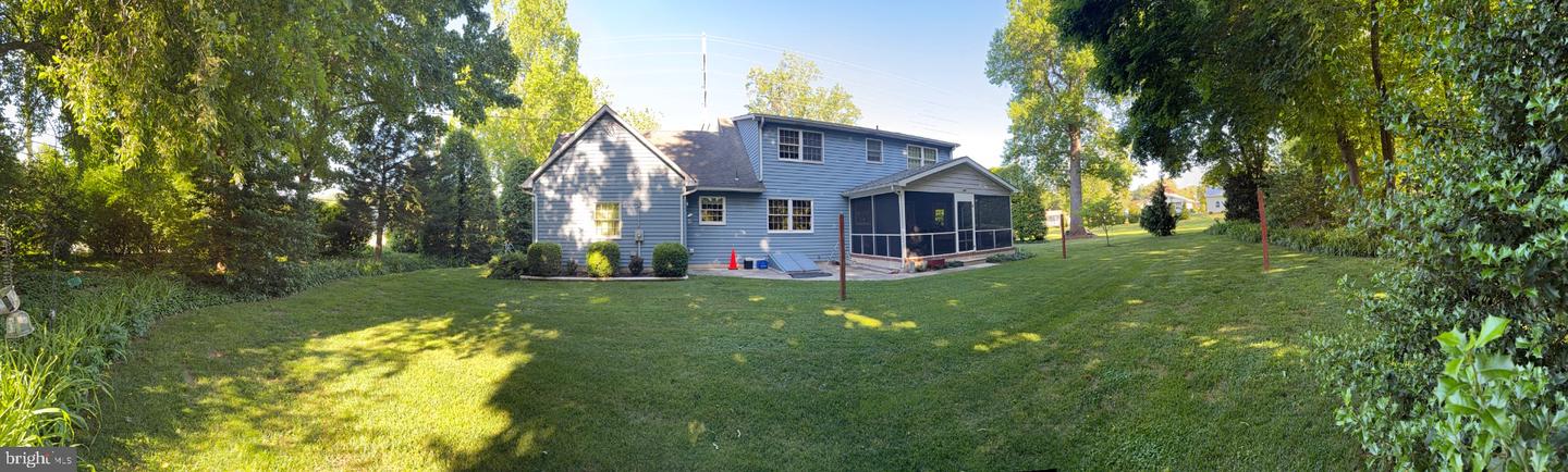 11 N Park Dr Property Photo 3