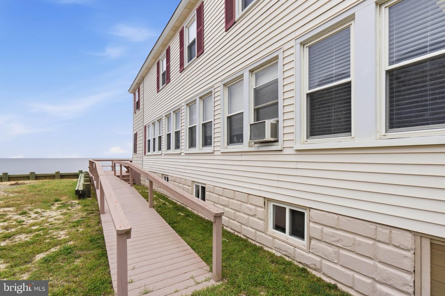 176 New Jersey Ave Property Photo 22