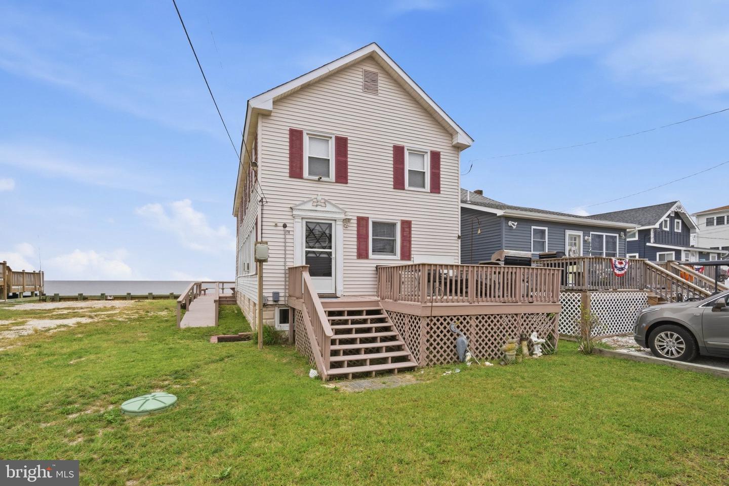 176 New Jersey Ave Property Photo 25