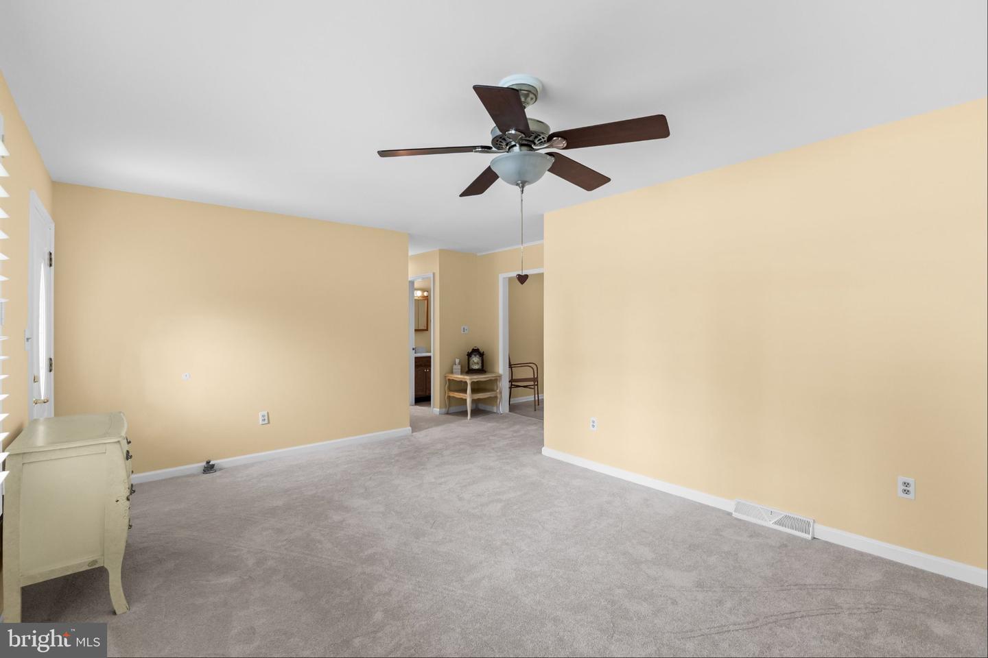 1196 Francine Property Photo 10