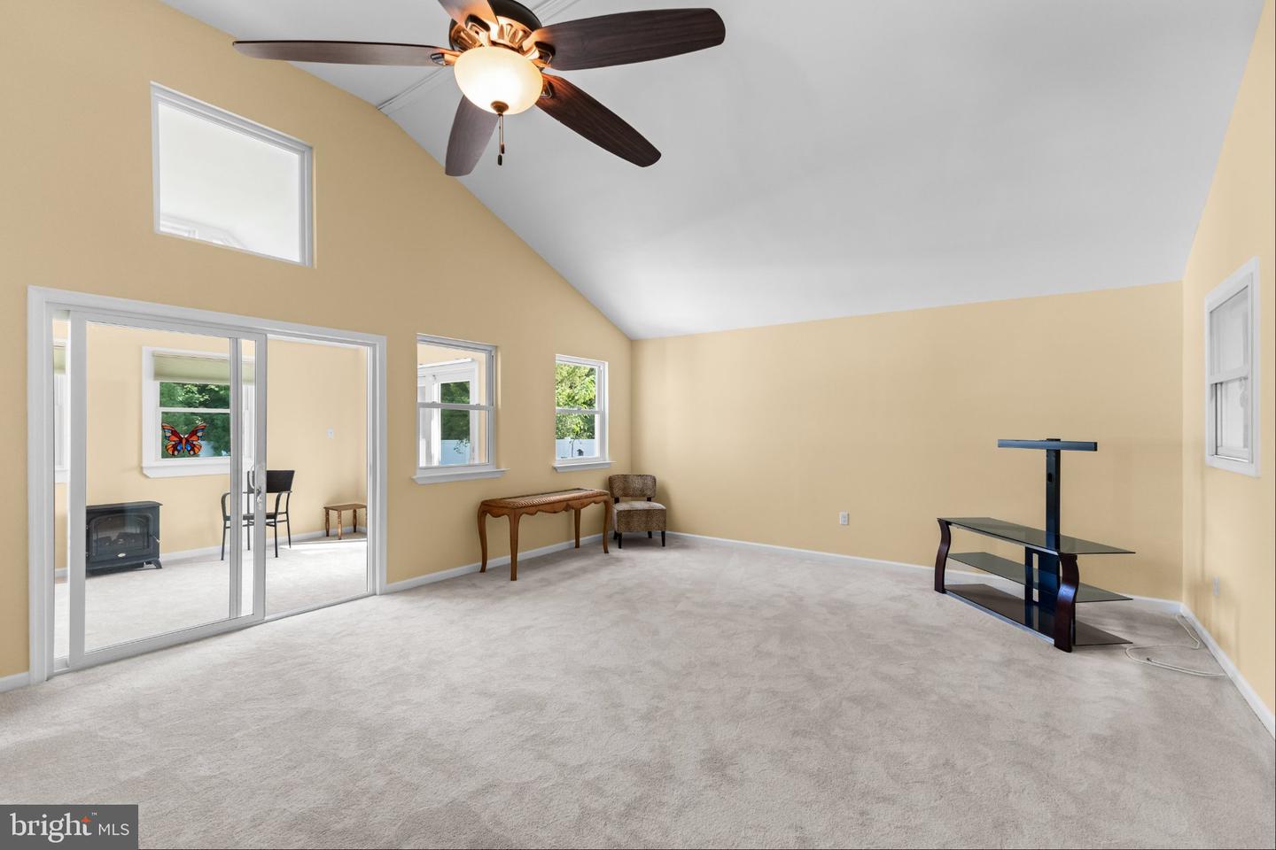 1196 Francine Property Photo 20