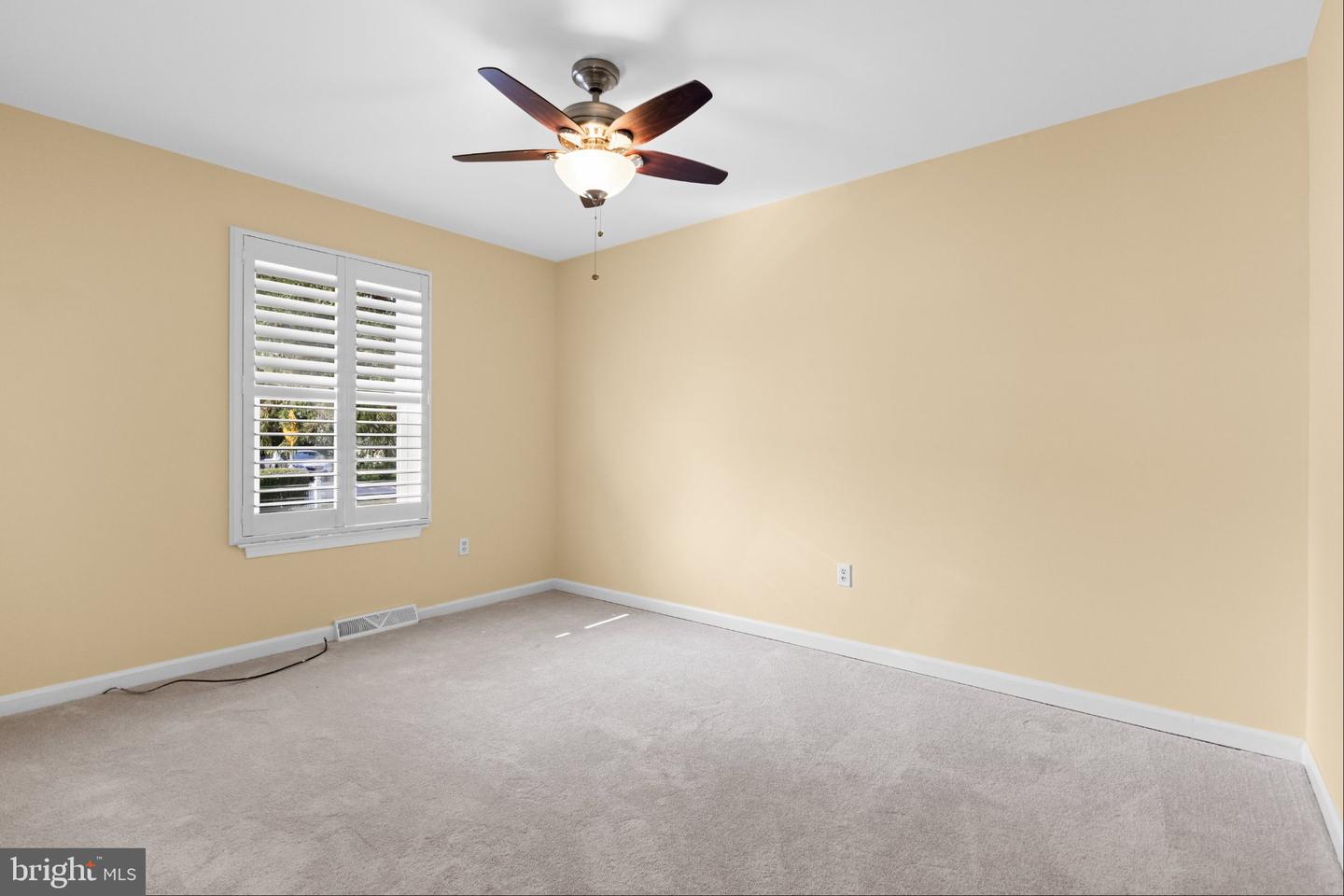 1196 Francine Property Photo 26