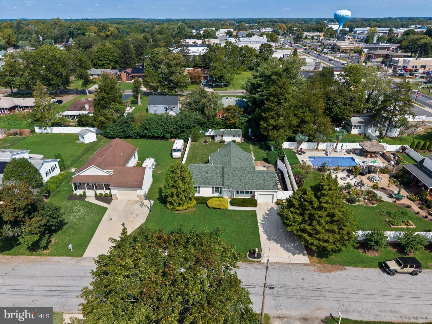 1196 Francine Property Photo 46