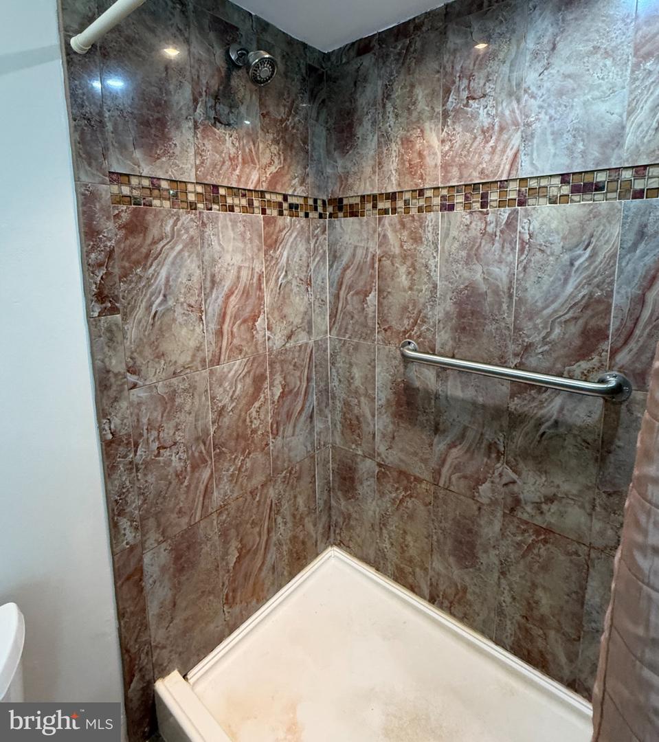 312 Sw Lakeshore Dr Property Photo 24