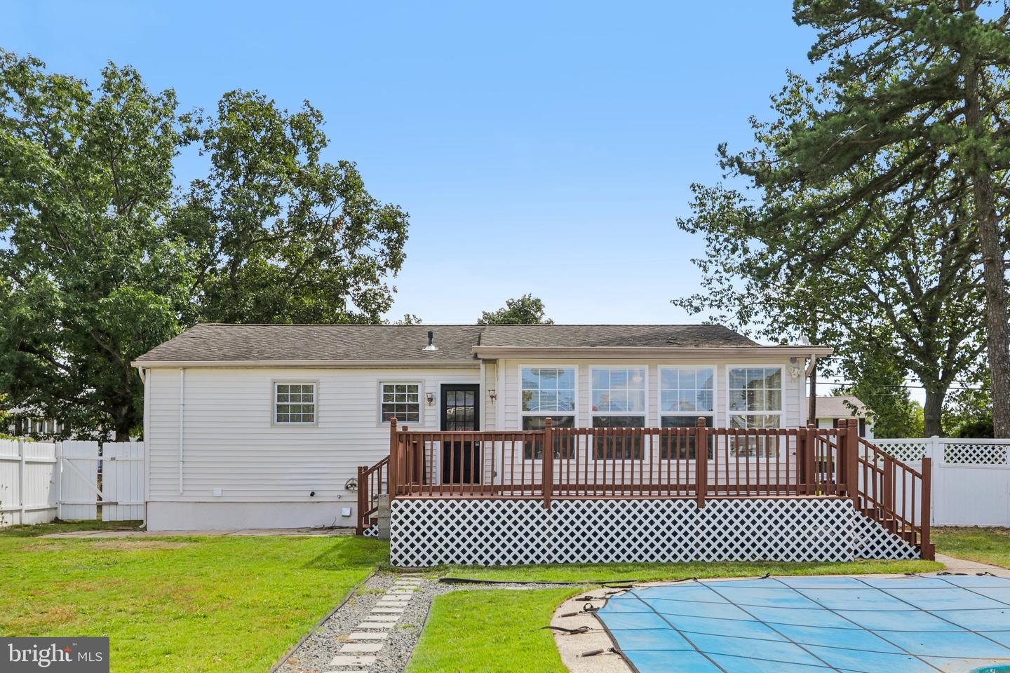 512 Brian Ave Property Photo 4