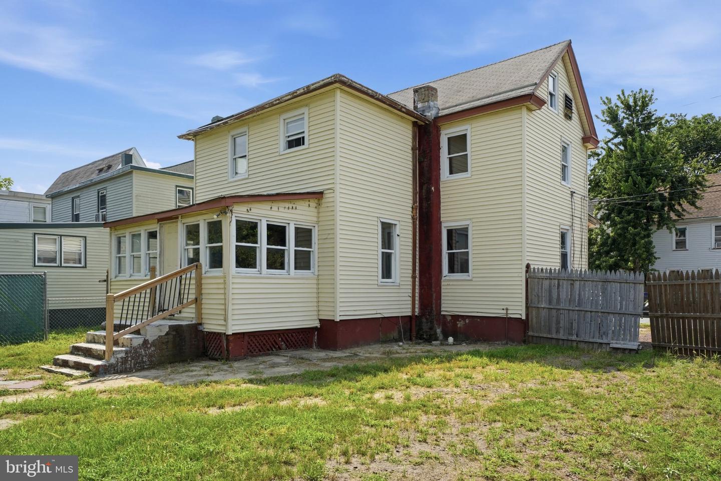 515 Dock St Property Photo 35