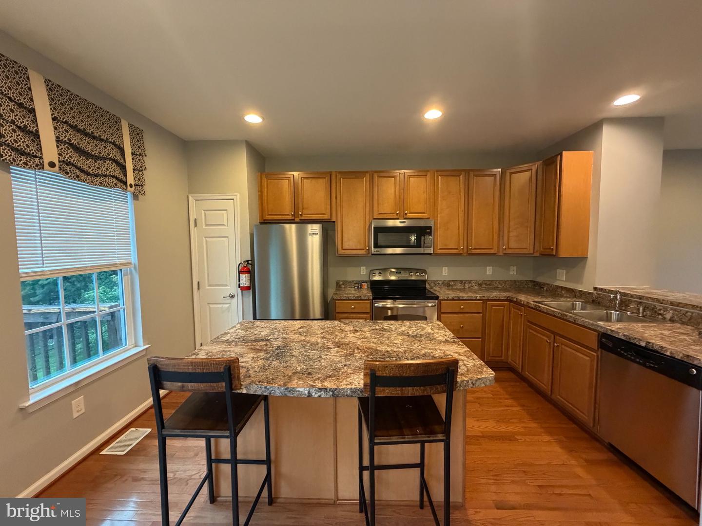 2102 E Oak Rd #n6 Property Photo 9