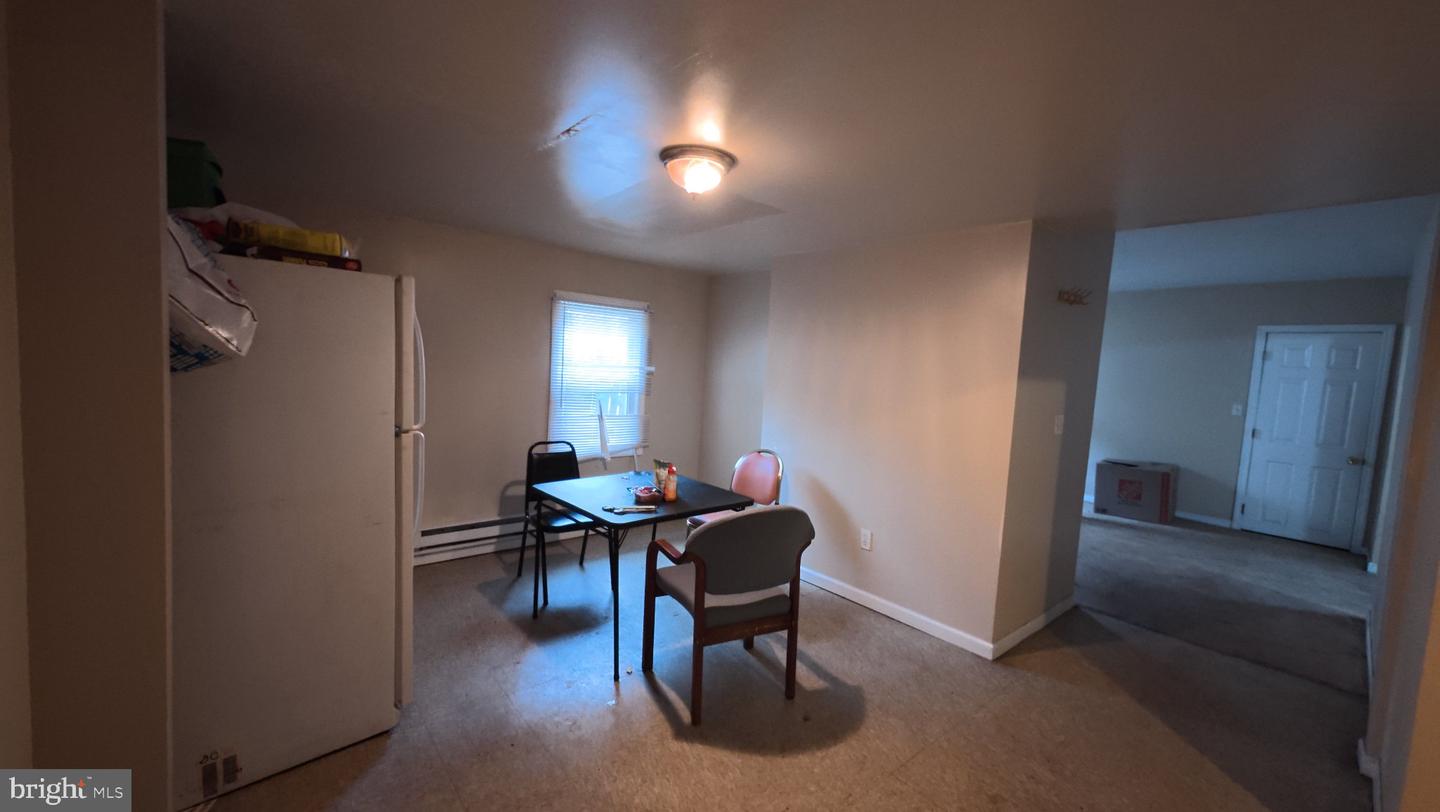 56 Walnut St Property Photo 5