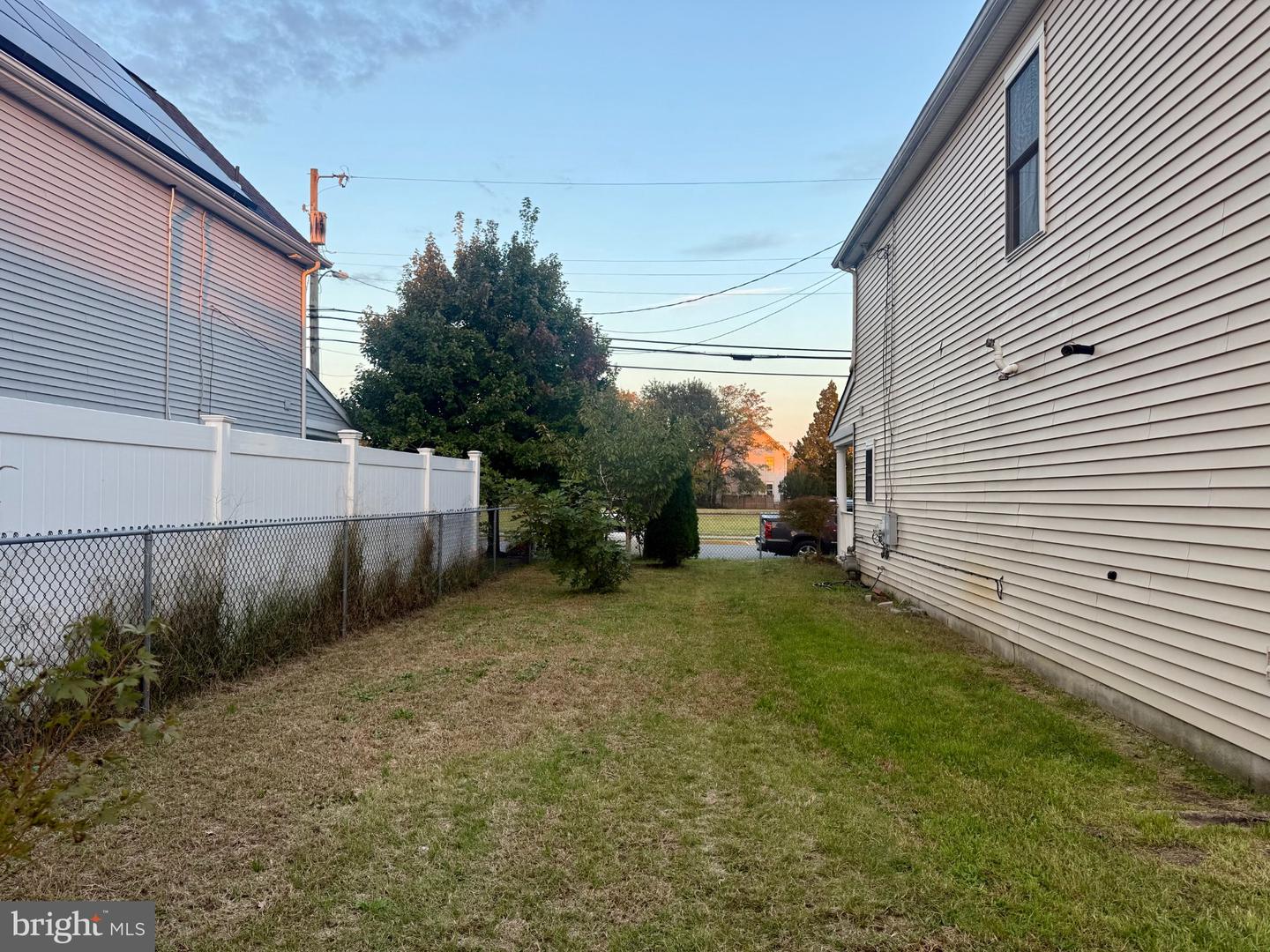 900 Dock St. Property Photo 5
