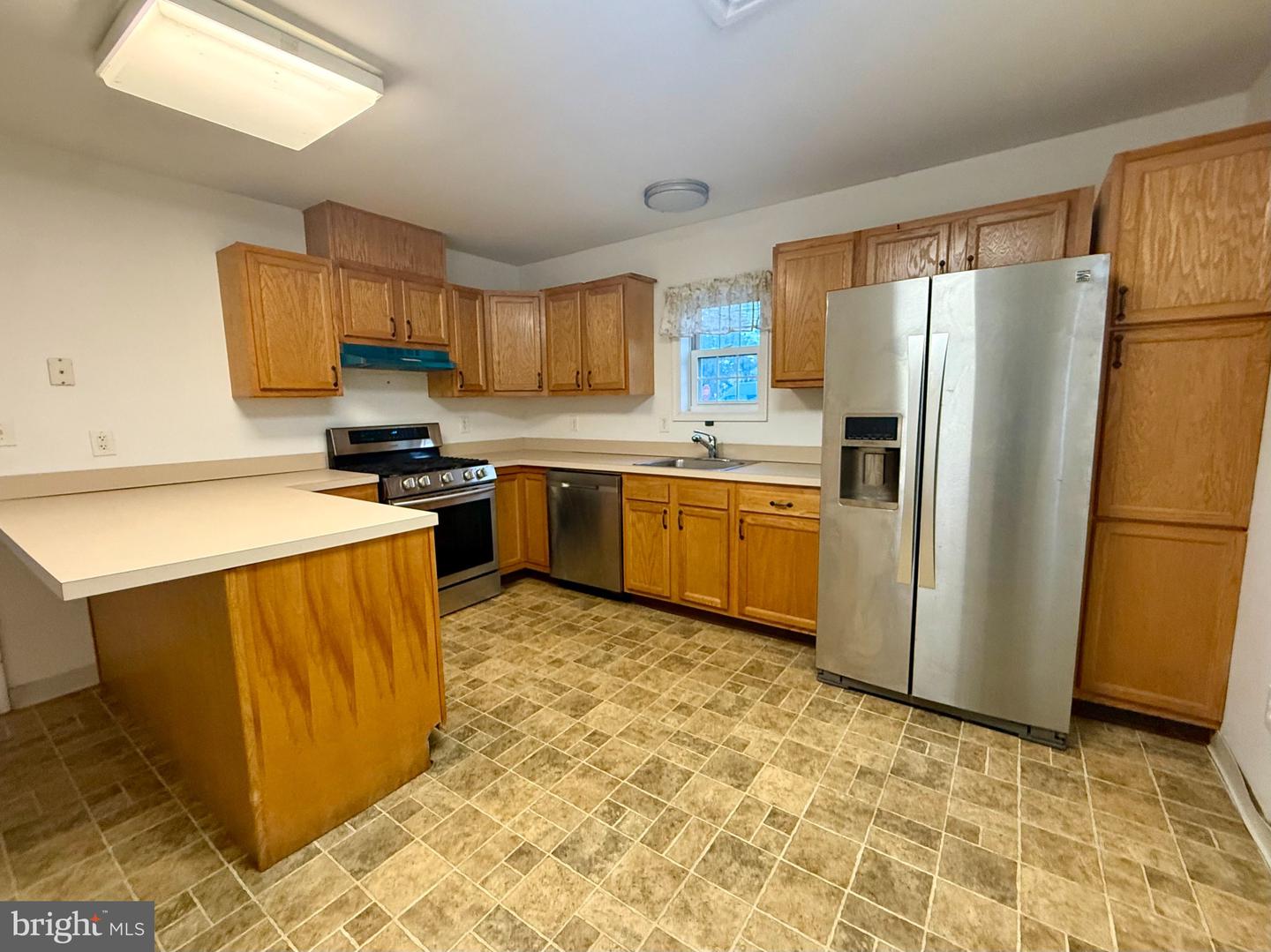 900 Dock St. Property Photo 18