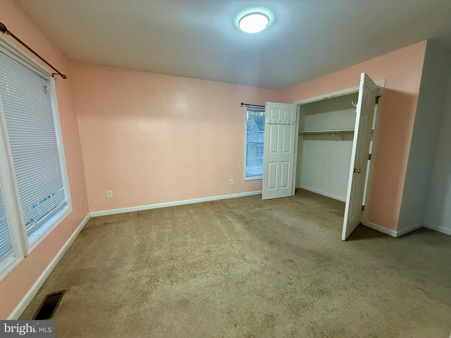 900 Dock St. Property Photo 26