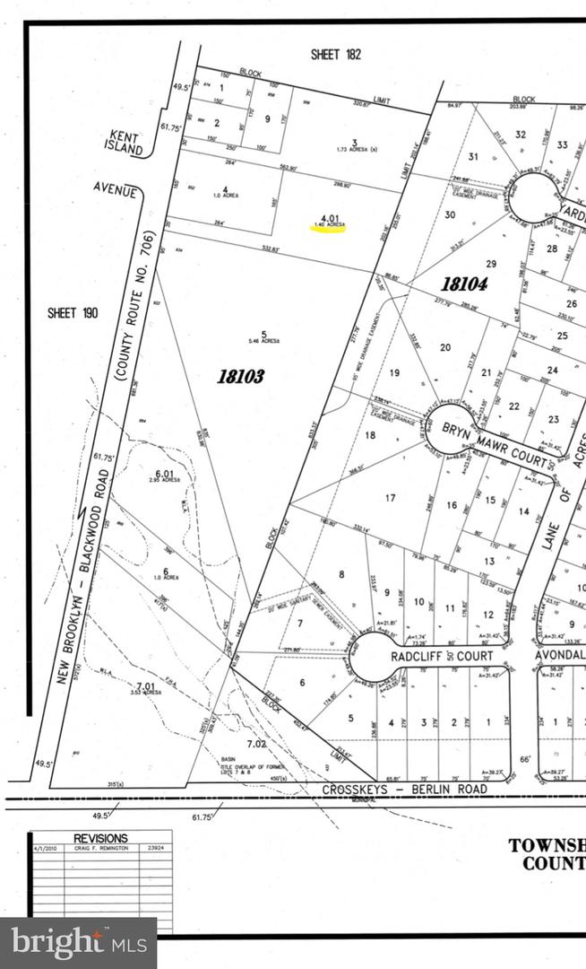 950 New Brooklyn Rd Property Photo 3