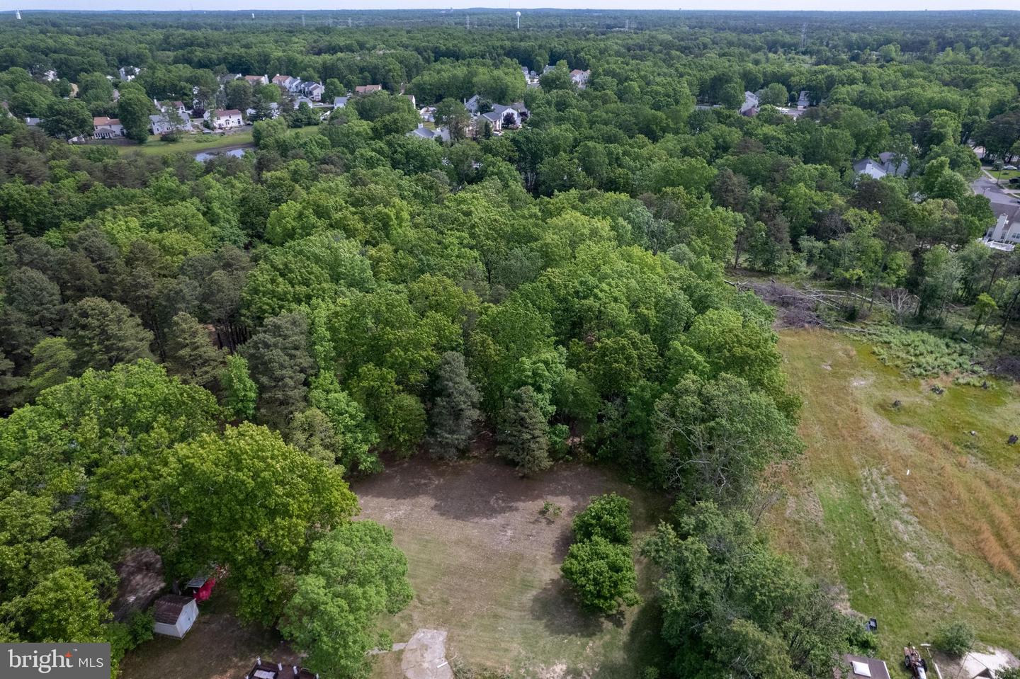 950 New Brooklyn Rd Property Photo 8