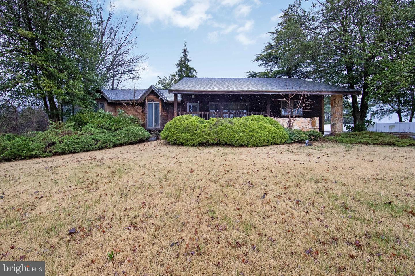 717 Chews Landing Rd Property Photo
