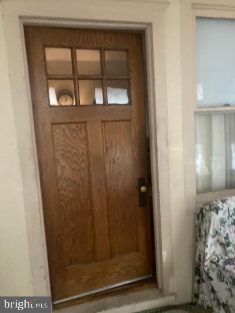 1722 44th St Property Photo 3