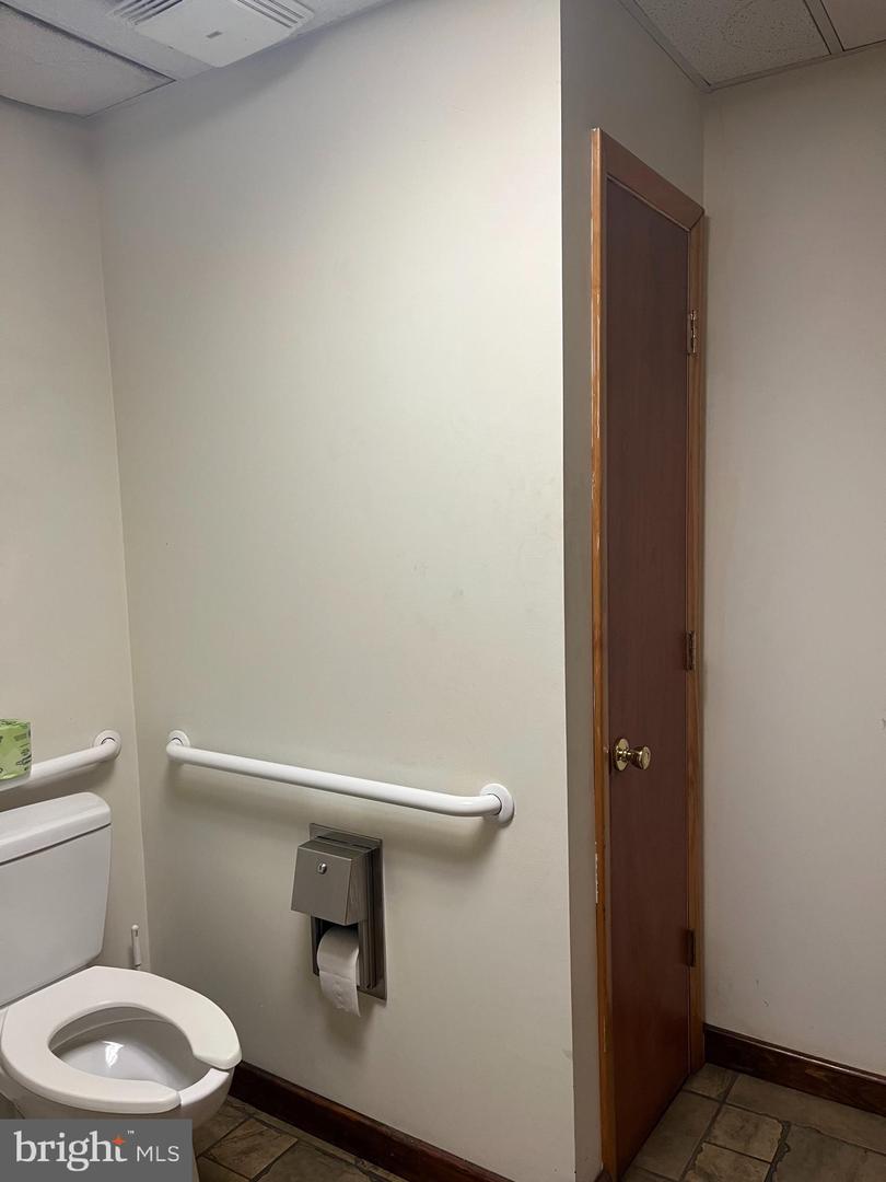 50 N Black Horse Pike Property Photo 9