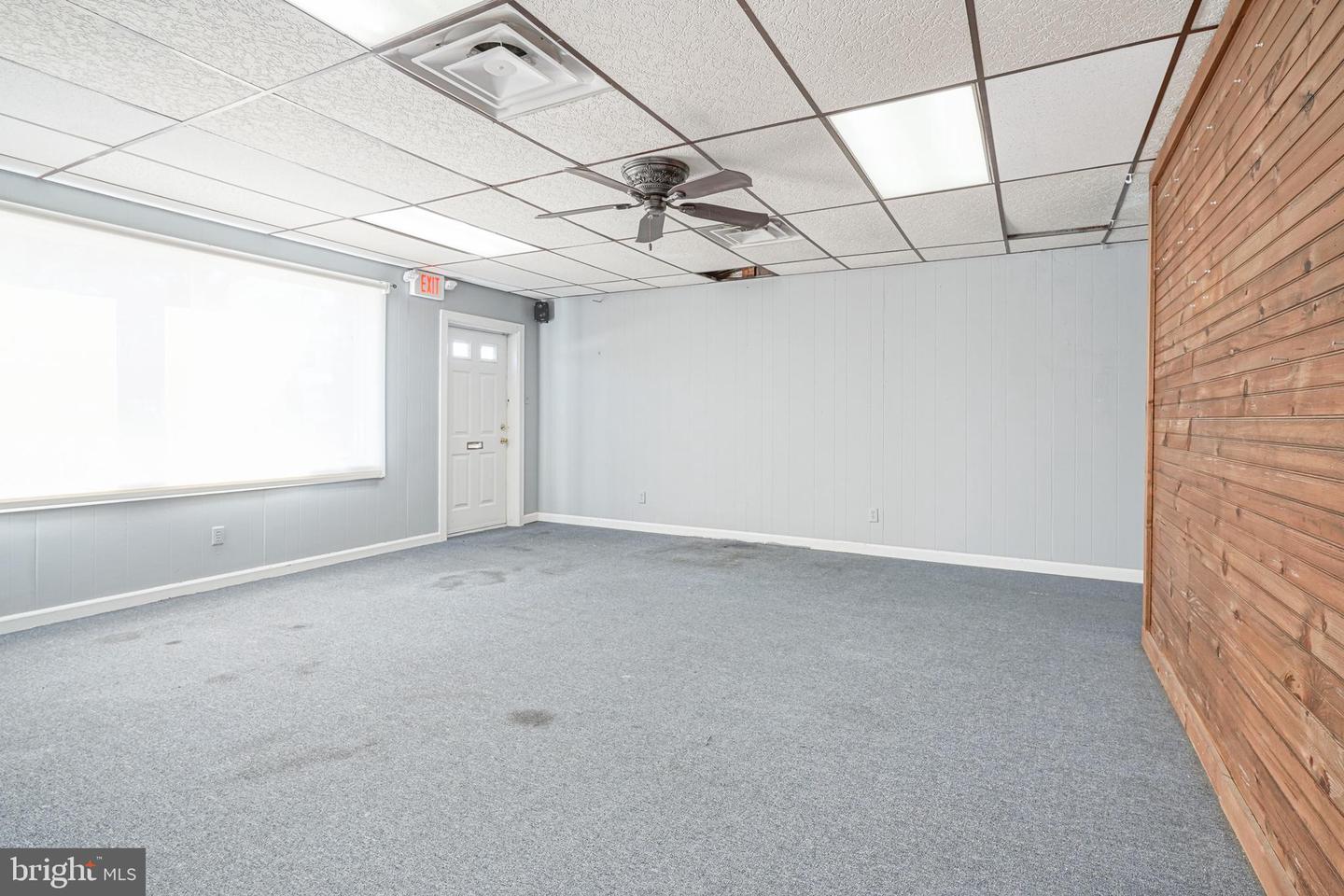 101-103 W Cuthbert Blvd Property Photo 16