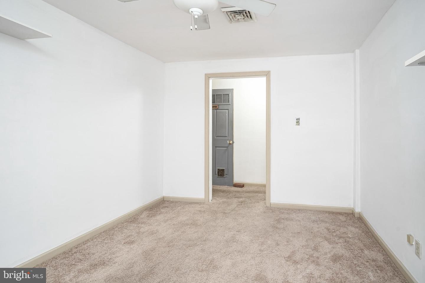 101-103 W Cuthbert Blvd Property Photo 22