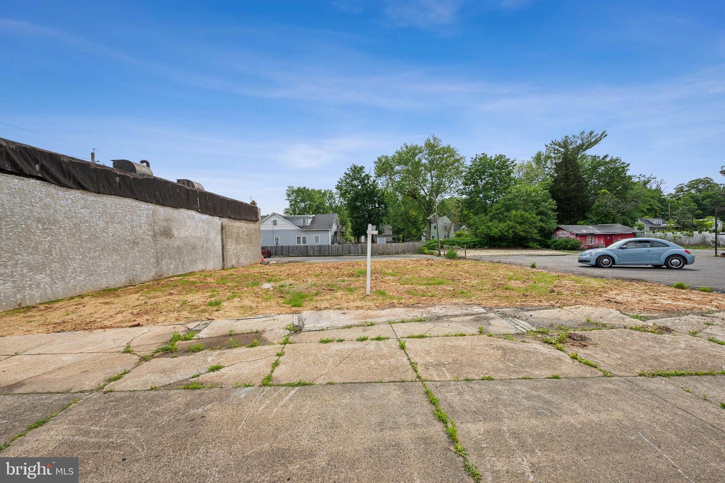 3 Property Photo 11