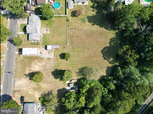56 Brown Ave Property Photo 6