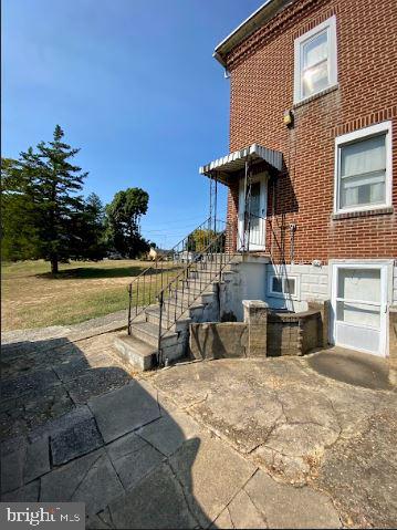 56 Brown Ave Property Photo 15