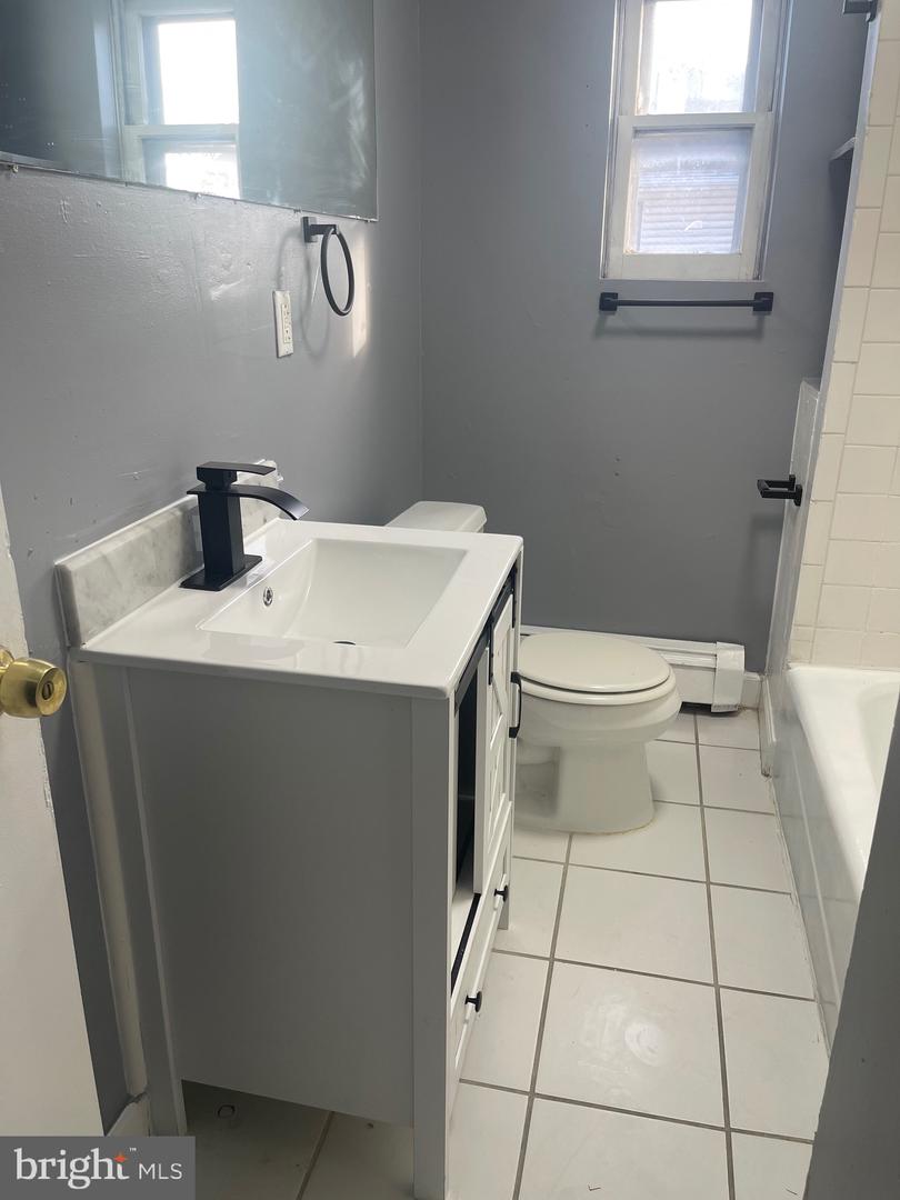 219 Evergreen Ave Property Photo 19