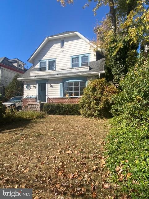 905 Station Ave Property Photo 1