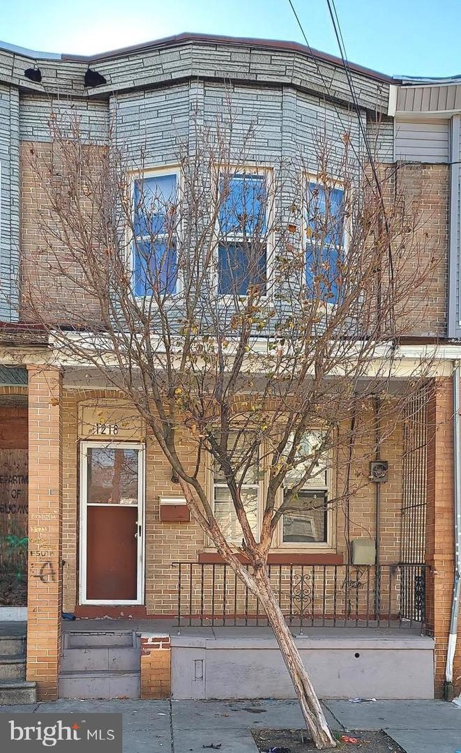 1218 Morton St Property Photo 2