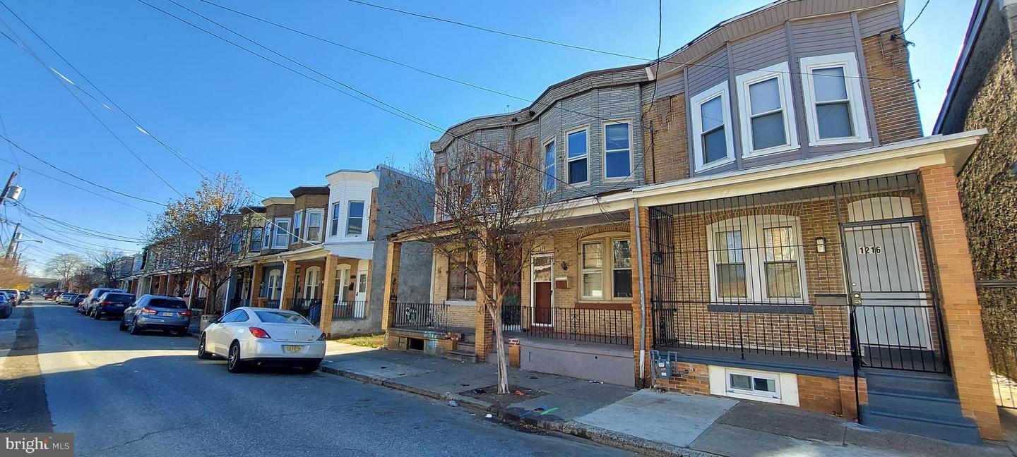 1218 Morton St Property Photo 4