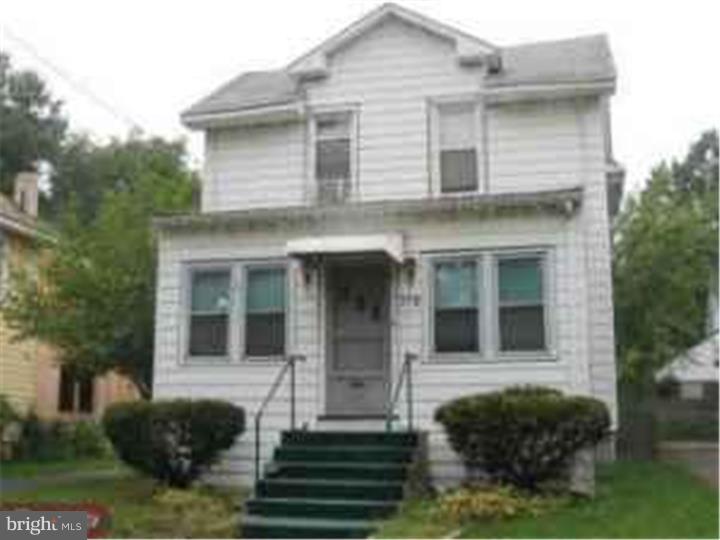115 EVERGREEN AVE Property Photo 1