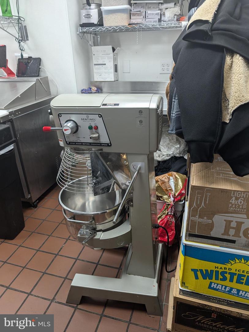 267 S Black Horse Pike Property Photo 8