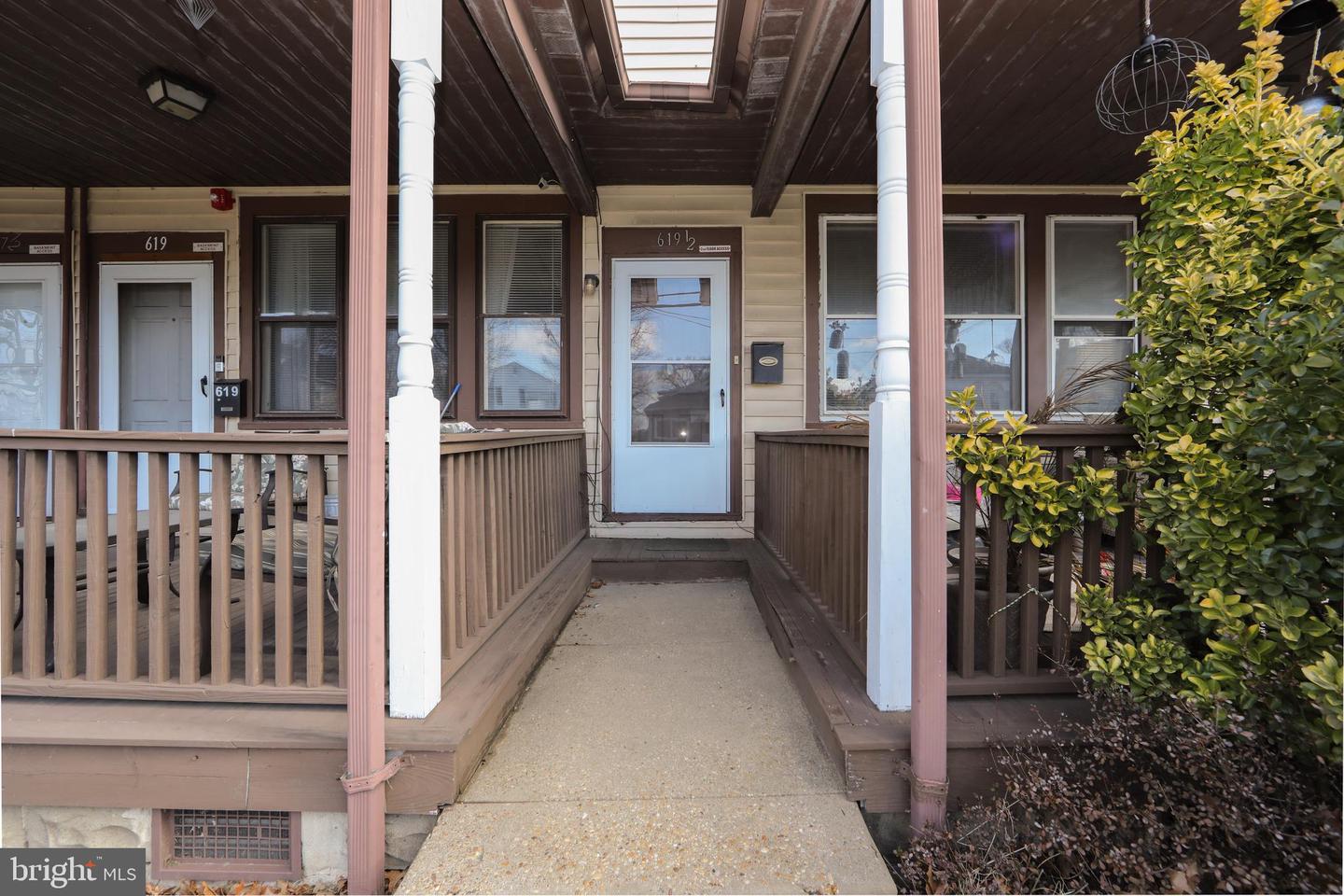617 Newton Ave Property Photo 13